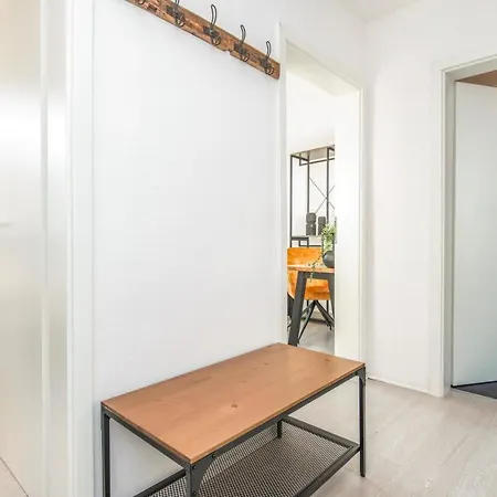 Modern & Stylish For 4: Kitchen Έσσεν